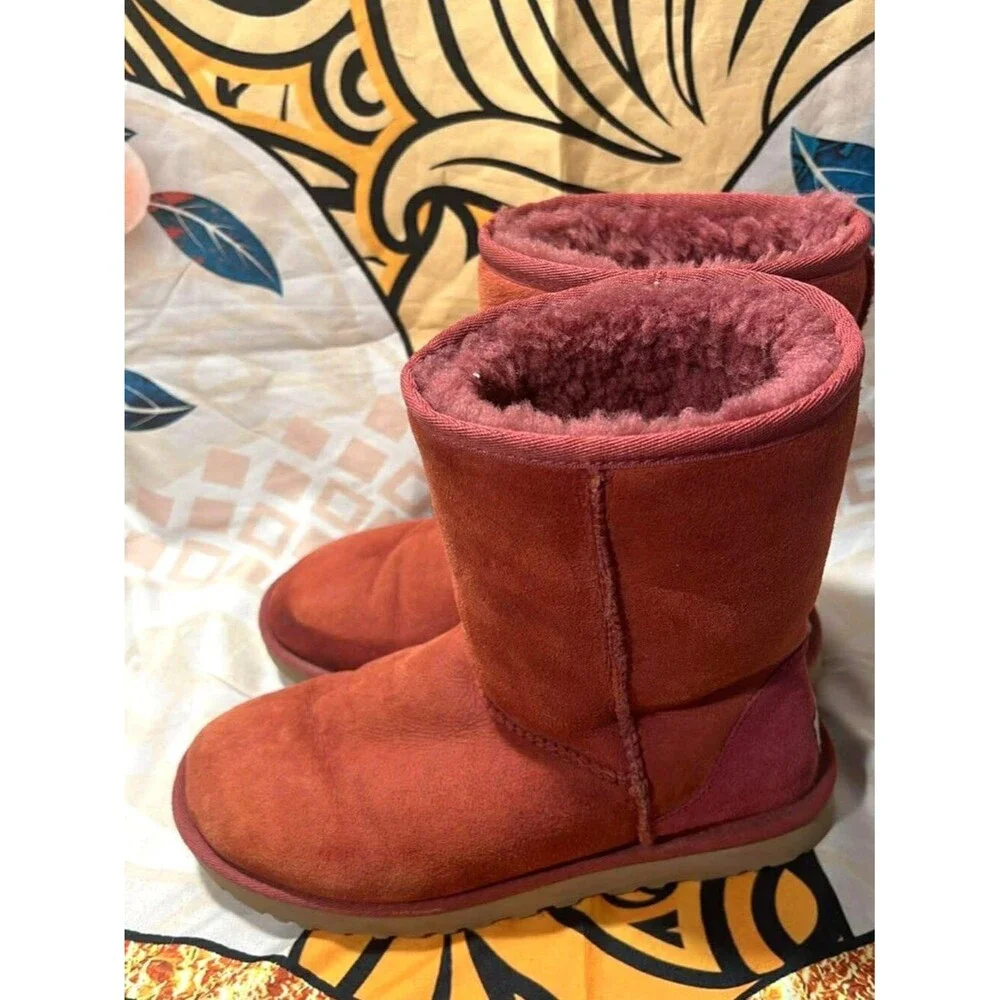 UGG Classic Short Boots – Raspberry – Women’s 7